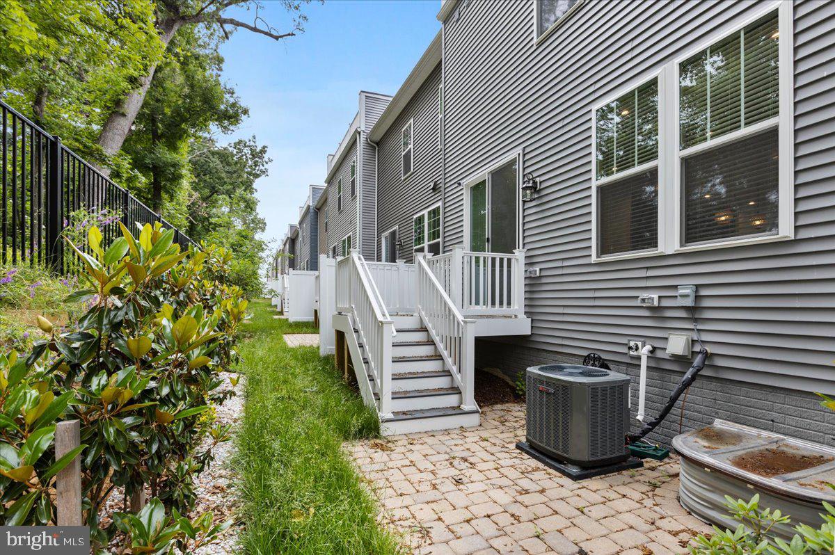 8375 Meadowood Drive Hanover, MD 21076 - Photo 36 of 37