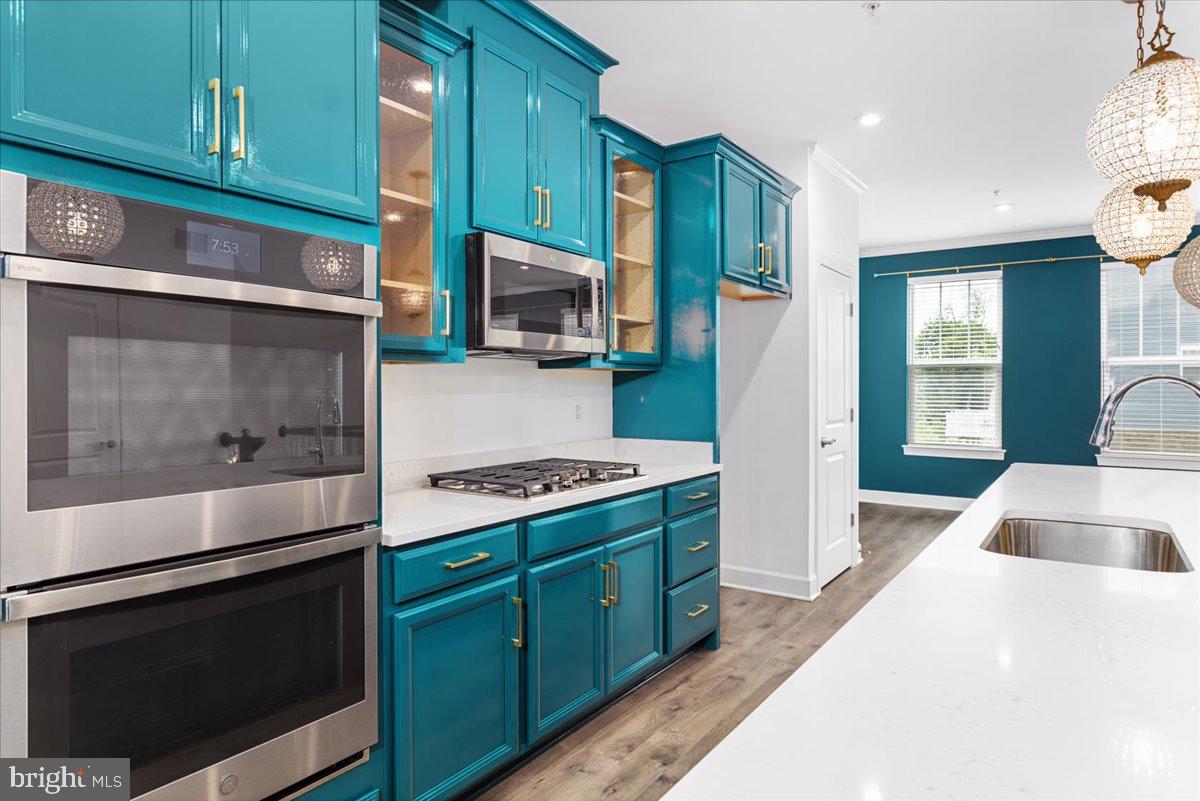 8375 Meadowood Drive Hanover, MD 21076 - Photo 7 of 37