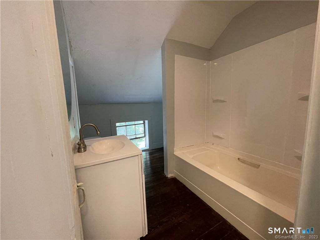 155 Riverside Drive Thompson, CT 06277 - Photo 9 of 12