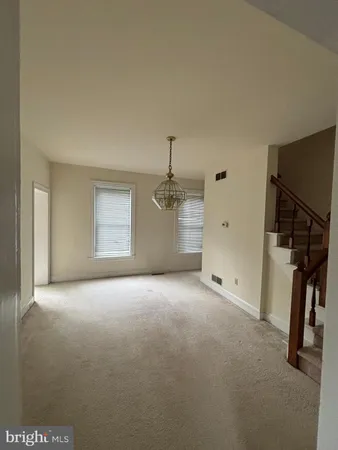 $1,200 | 5 South State Street, Dover, DE 19901