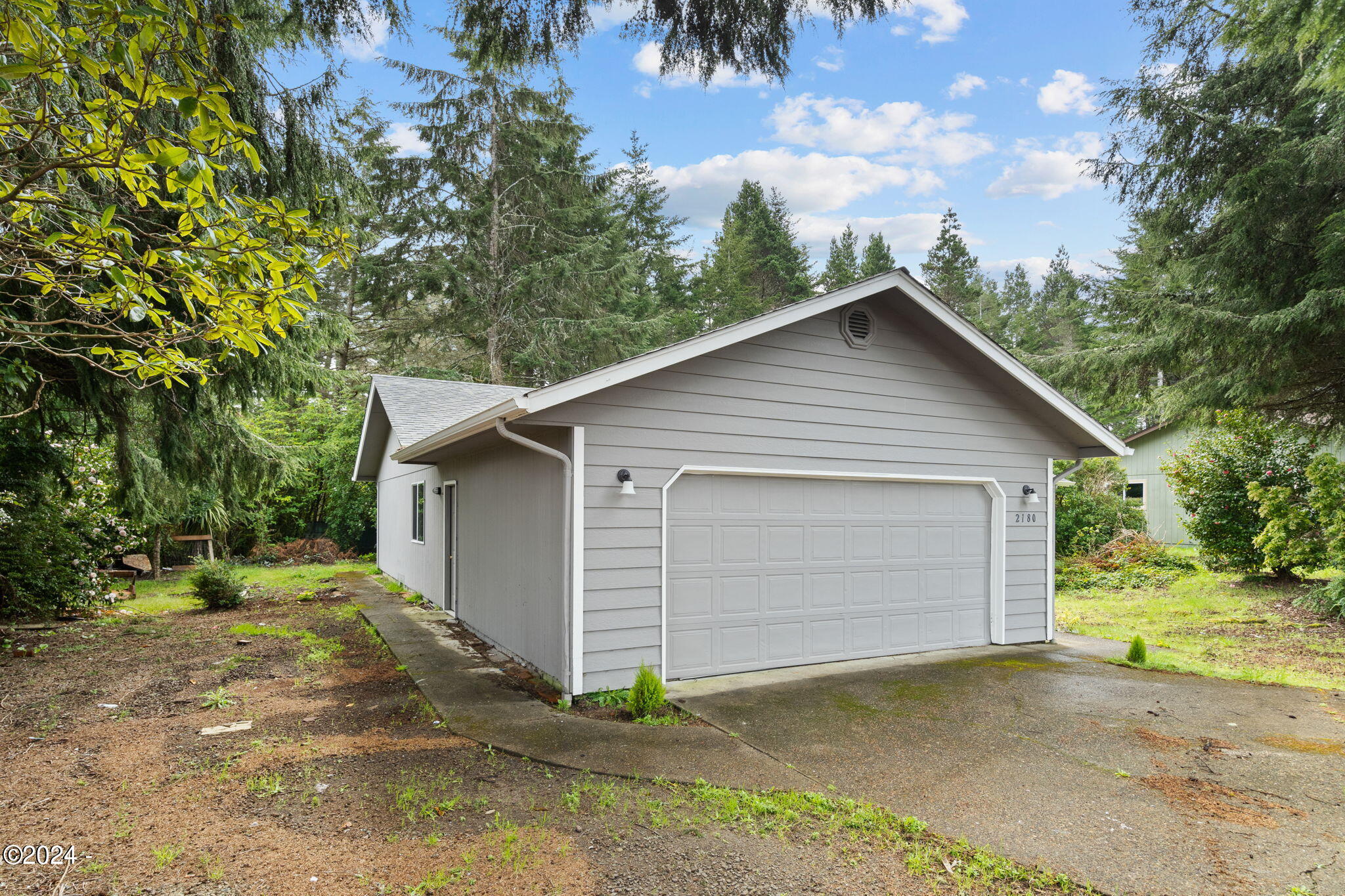 2108 15th Place Florence, OR 97439 - Photo 31 of 39 36-web-or-mls-COM00029