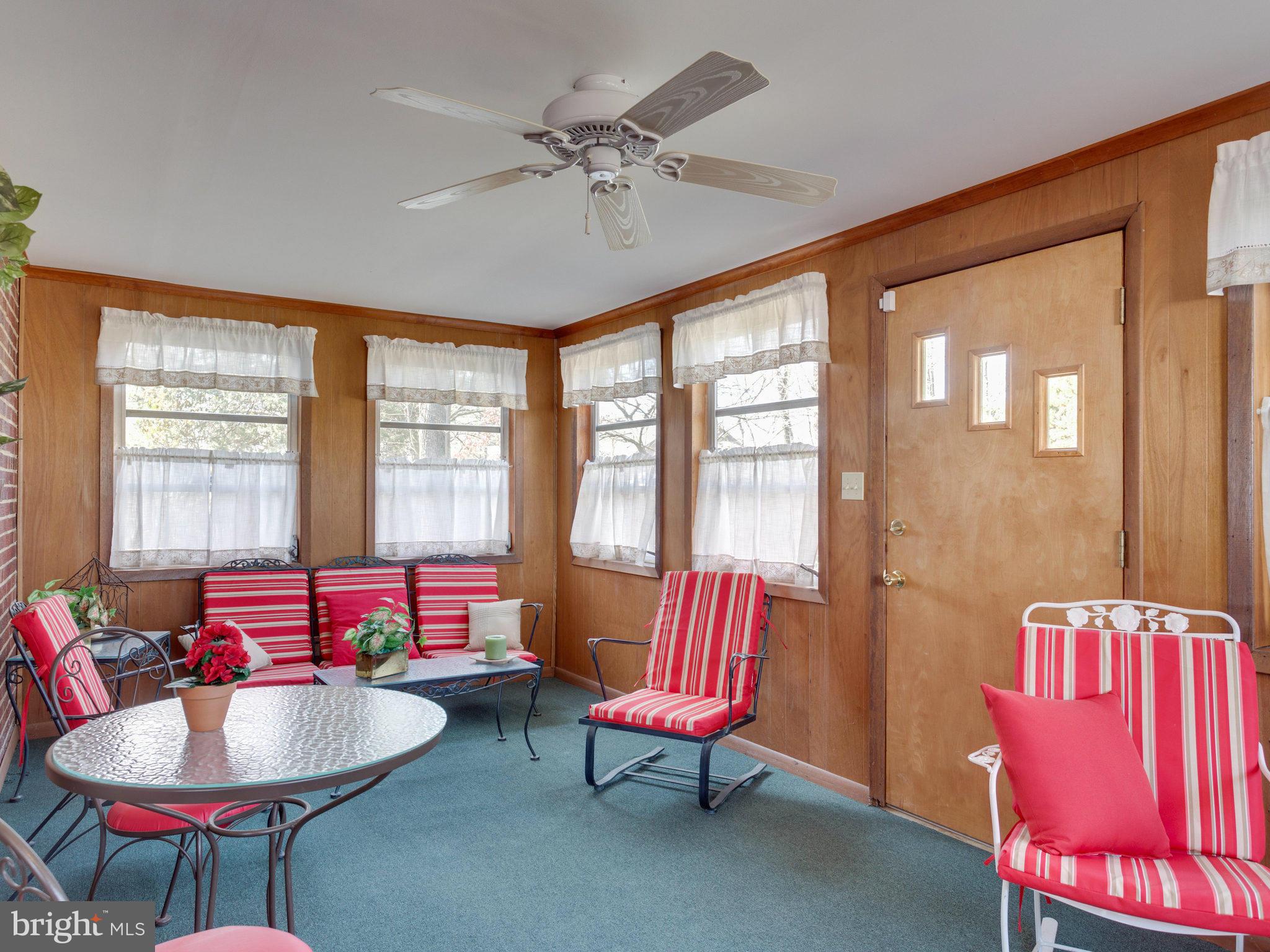 5416 Gainesville Road Springfield, VA 22151 - Photo 14 of 28 Interior (General)