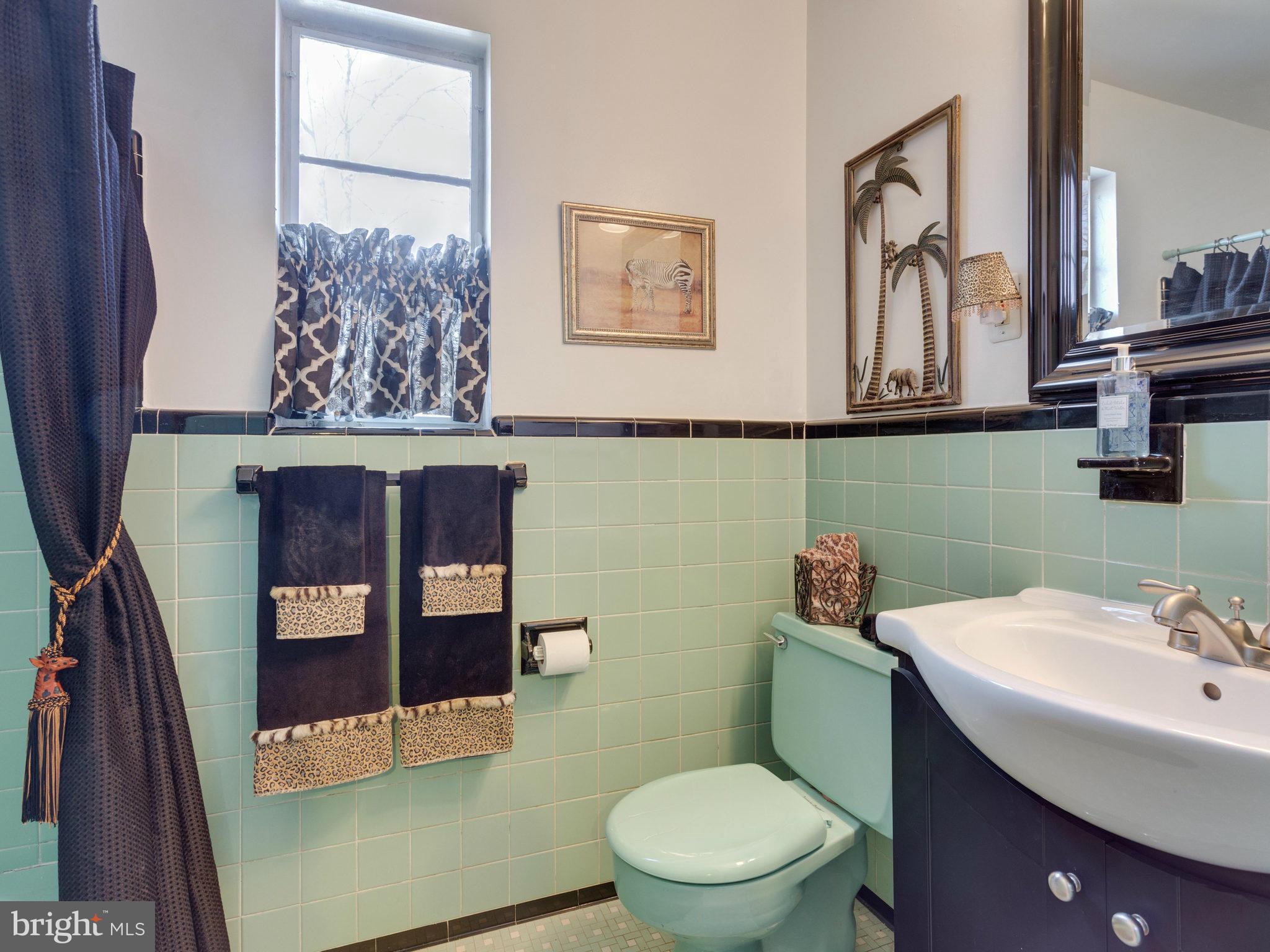 5416 Gainesville Road Springfield, VA 22151 - Photo 21 of 28 Bath