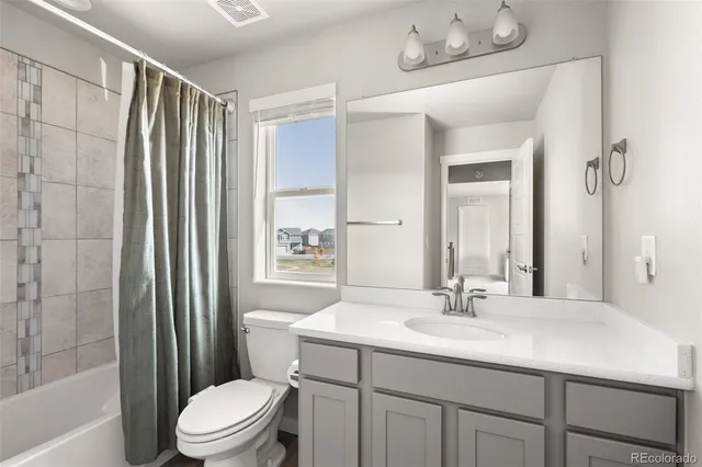 $660,000 | 790 Griffith Street, Lochbuie, CO 80603