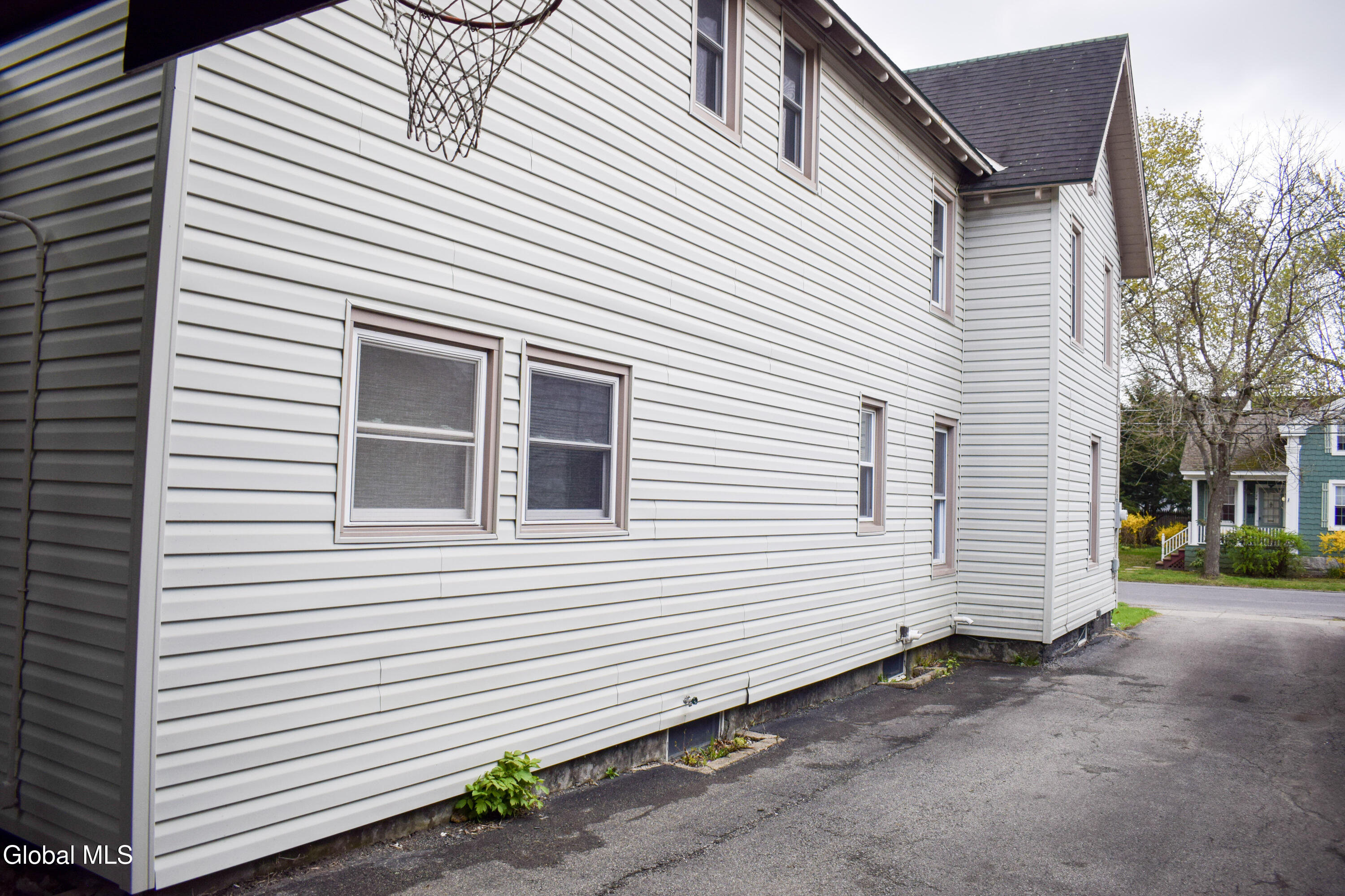 130 Spring Street Gloversville, NY 12078 - Photo 109 of 118 DSC_0010 (1)