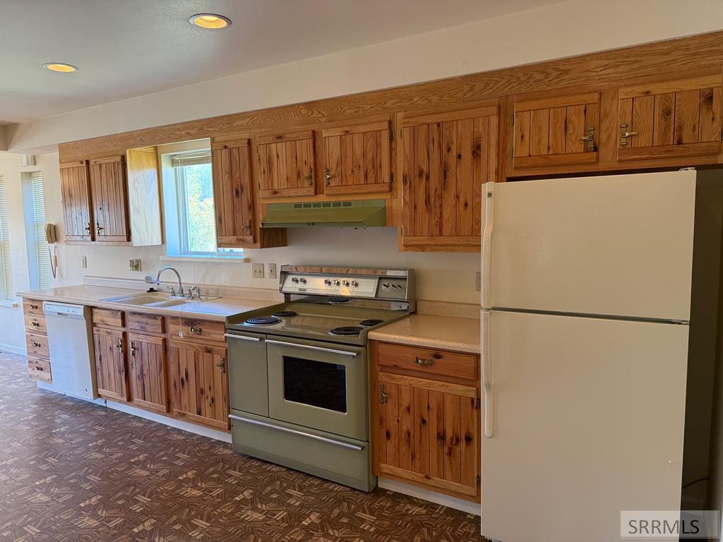 4554 Highway 93 Mackay, ID 83251 - Photo 19 of 45