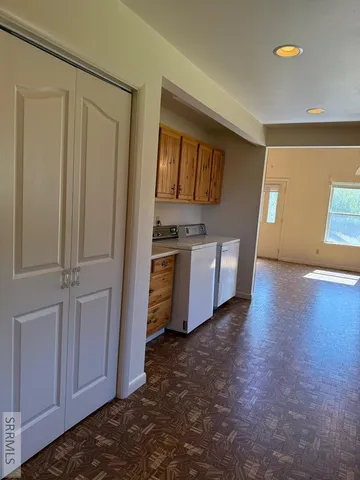 $299,999 | 4554 Highway 93, Mackay, ID 83251