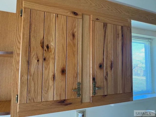 $299,999 | 4554 Highway 93, Mackay, ID 83251