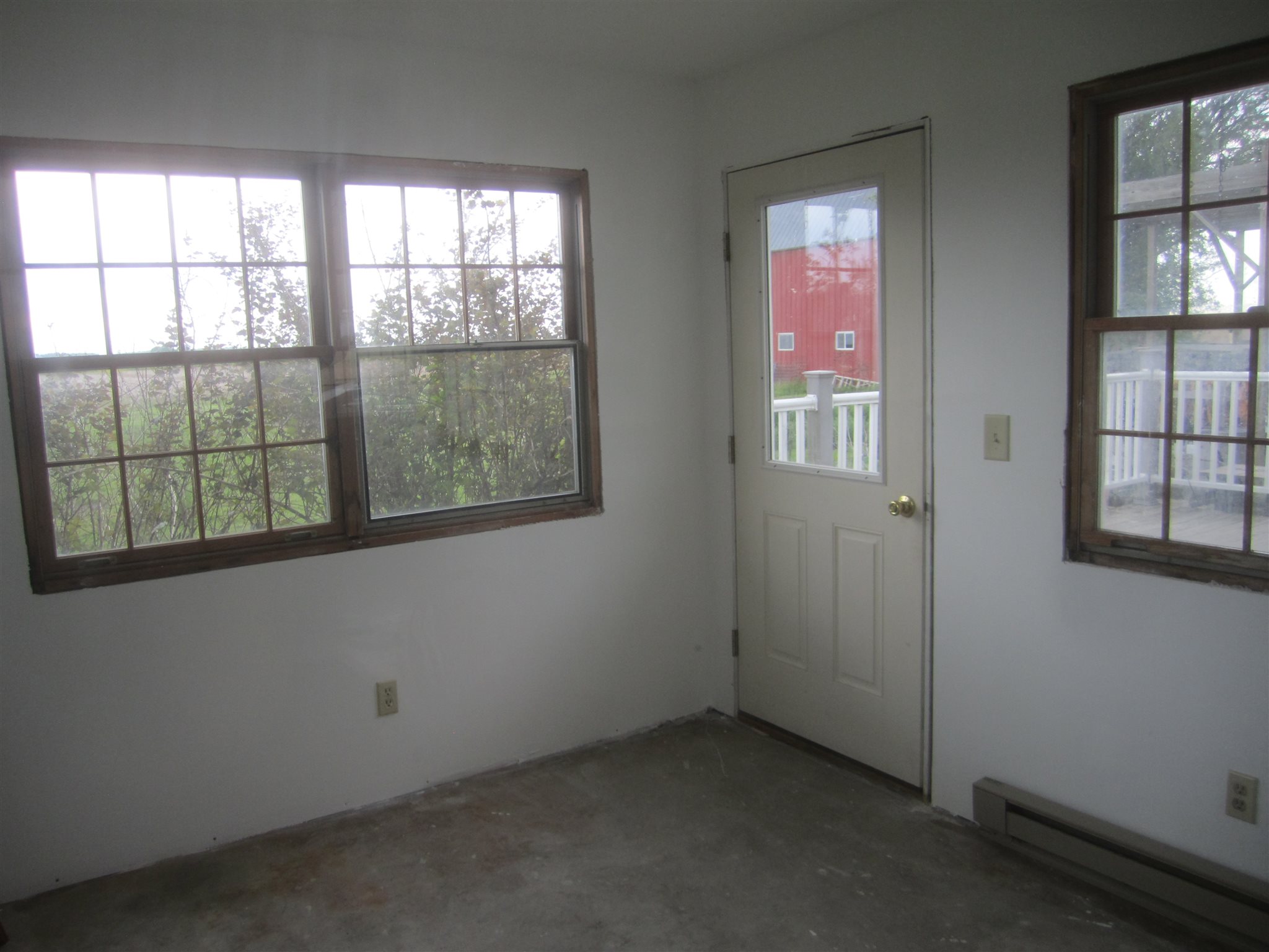 12016 Killian Road Harlan, IN 46743 - Photo 8 of 36