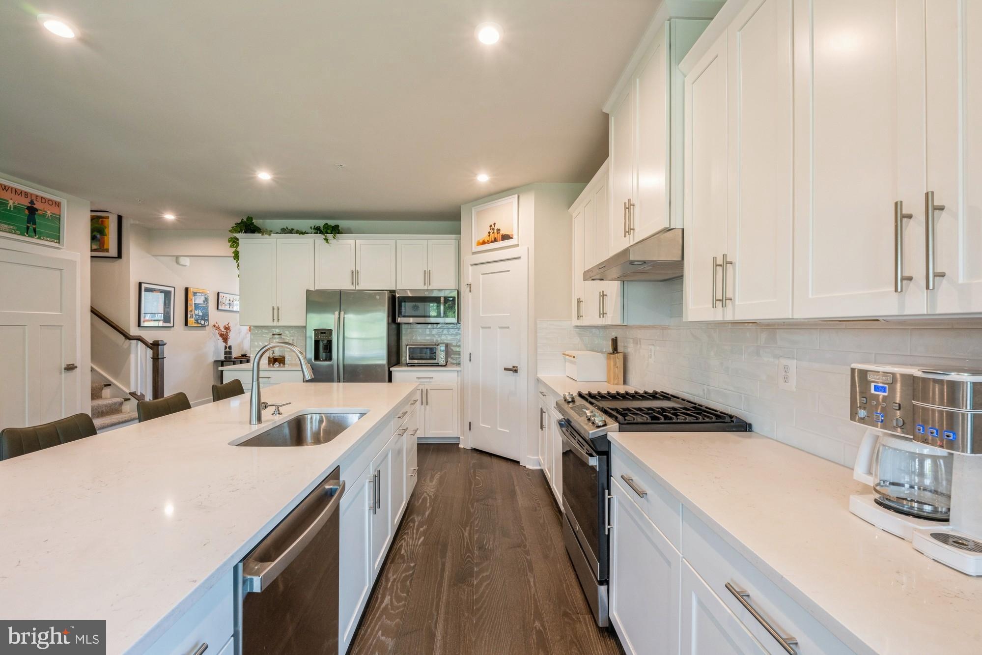7427 Declan Road Laurel, MD 20723 - Photo 3 of 40 Kitchen