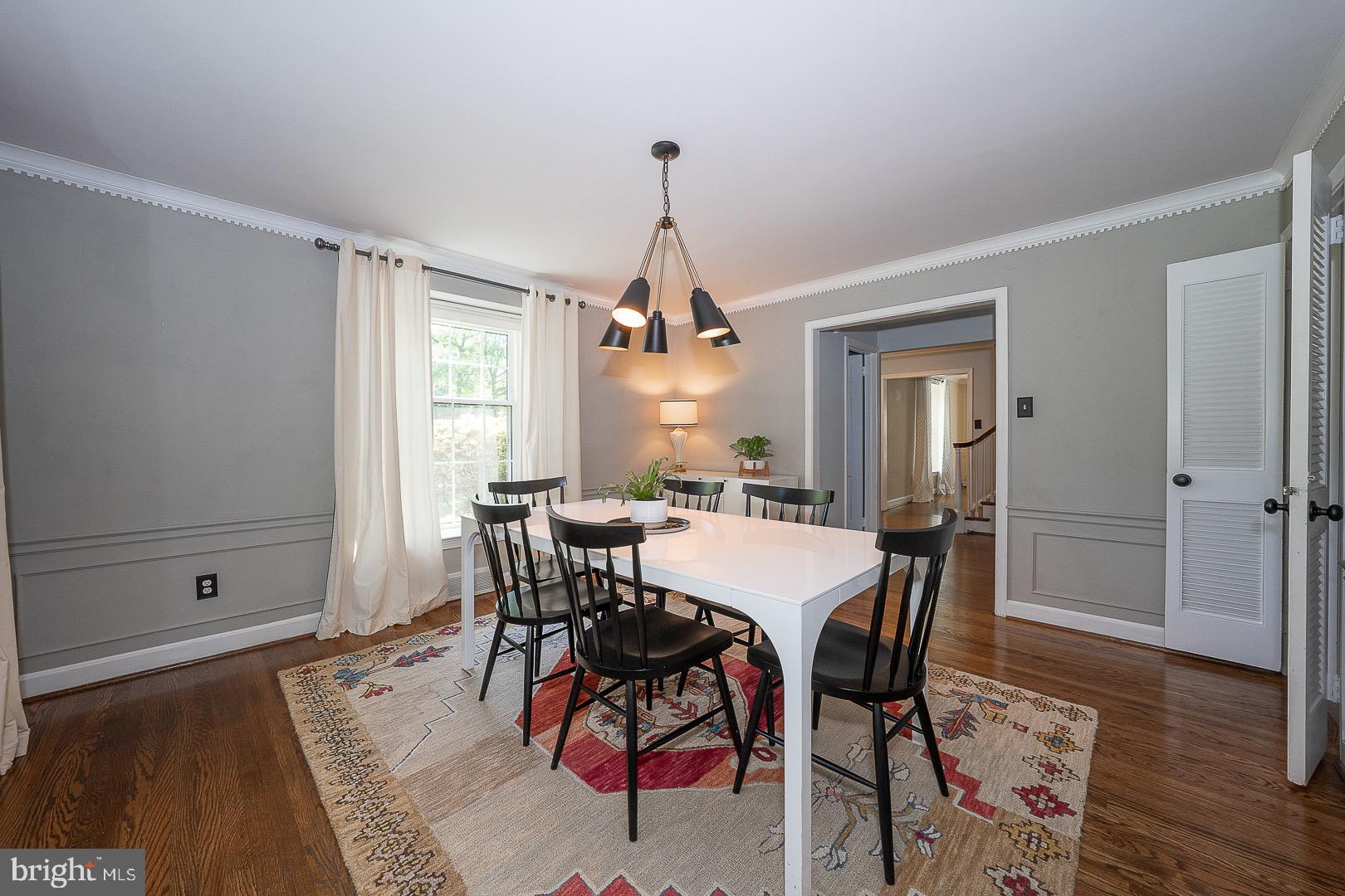 734 Woodcrest Road Wayne, PA 19087 - Photo 9 of 37 Dining Room with hardwood floors