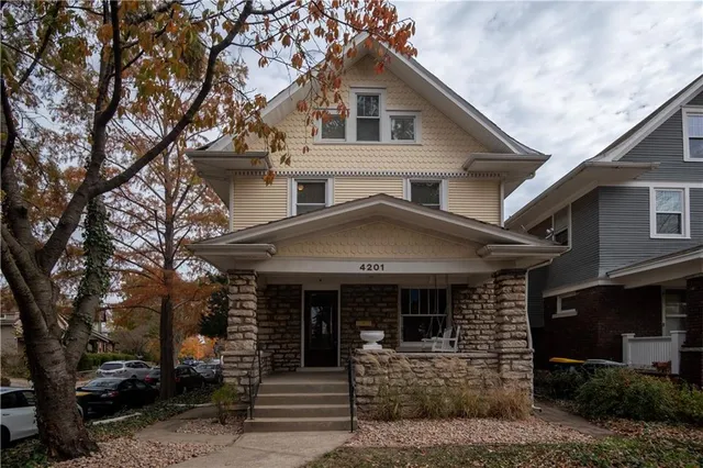 $399,900 | 4201 Holly Street, Kansas City, MO 64111