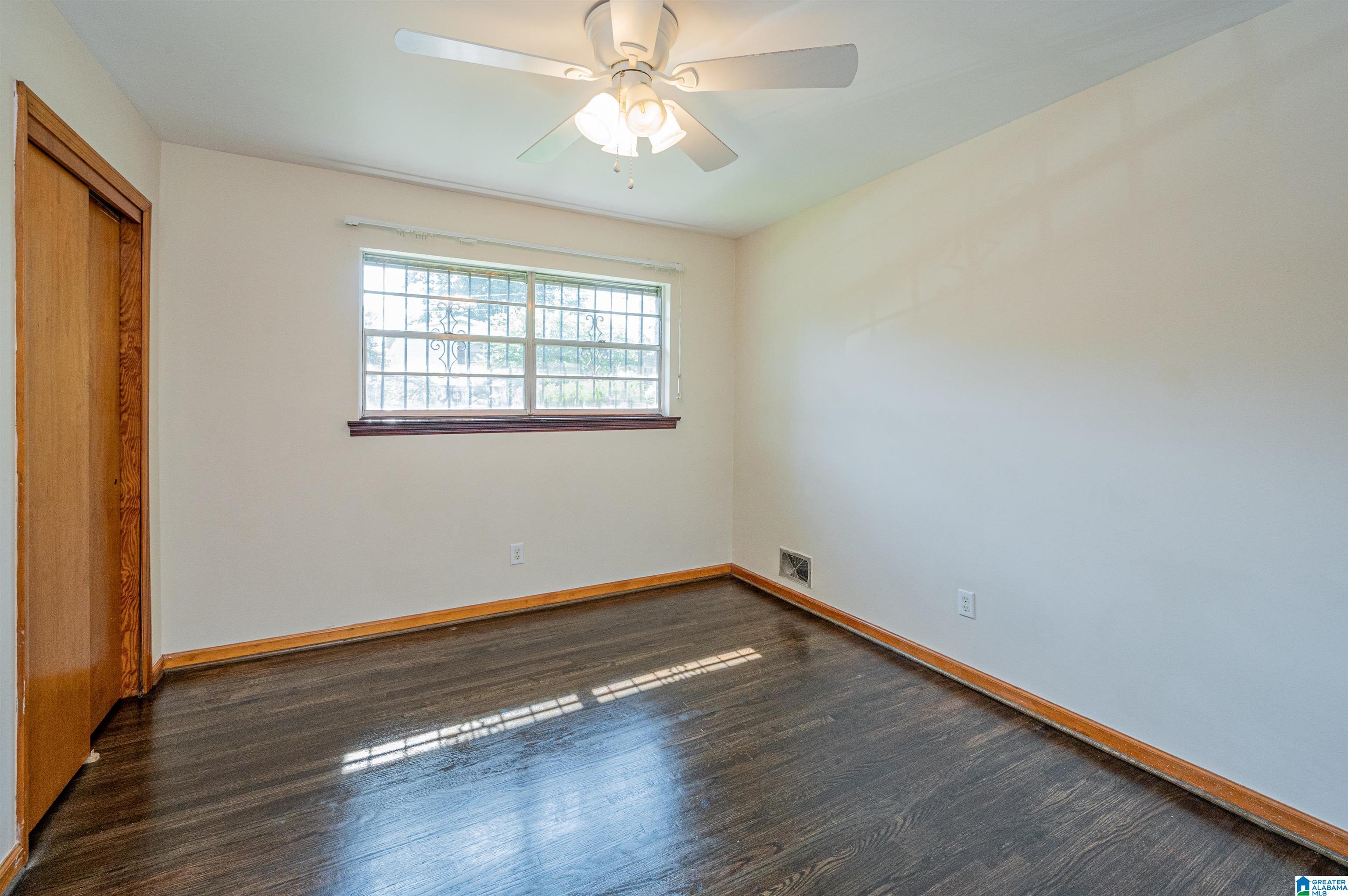 301 17th Avenue Southwest Birmingham, AL 35211 - Photo 27 of 35