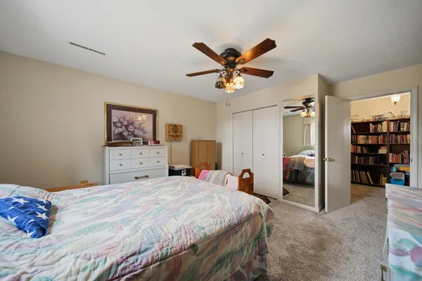 $340,000 | 1307 Sinnissippi Road, Sterling, IL 61081