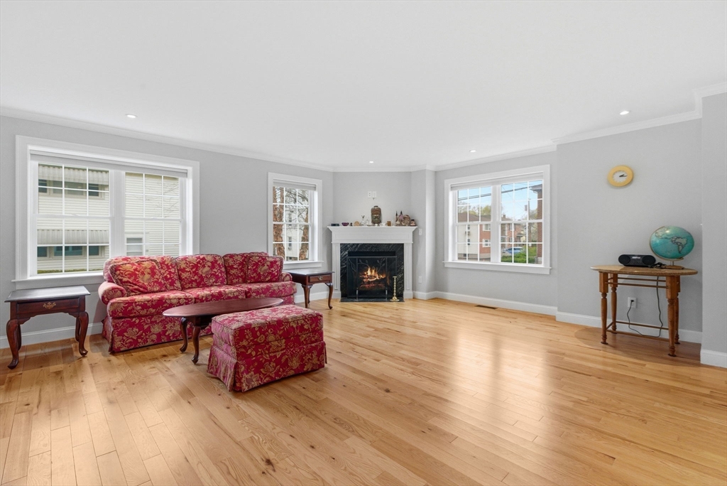 39 French Street, Unit 39 Watertown, MA 02472 - Photo 4 of 32
