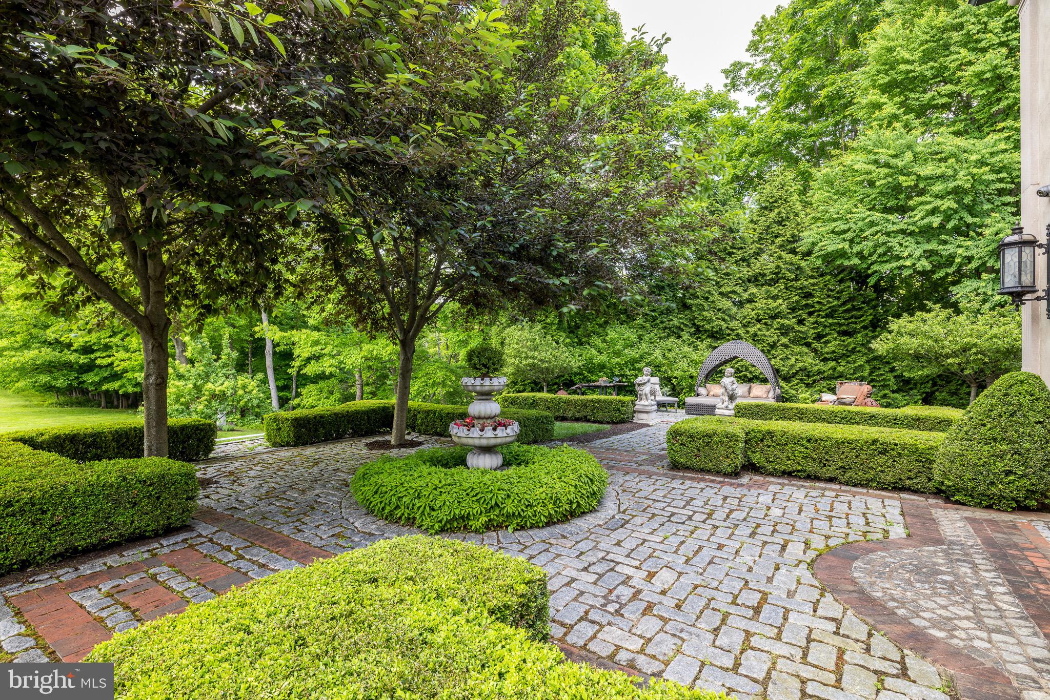 5965 Pidcock Creek Road New Hope, PA 18938 - Photo 54 of 85 Garden