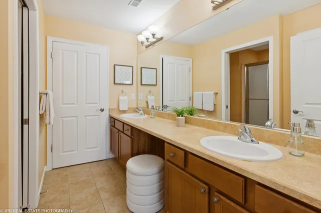 $425,000 | 2811 Villa Lane, Benton Harbor, MI 49022