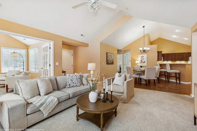 $425,000 | 2811 Villa Lane, Benton Harbor, MI 49022