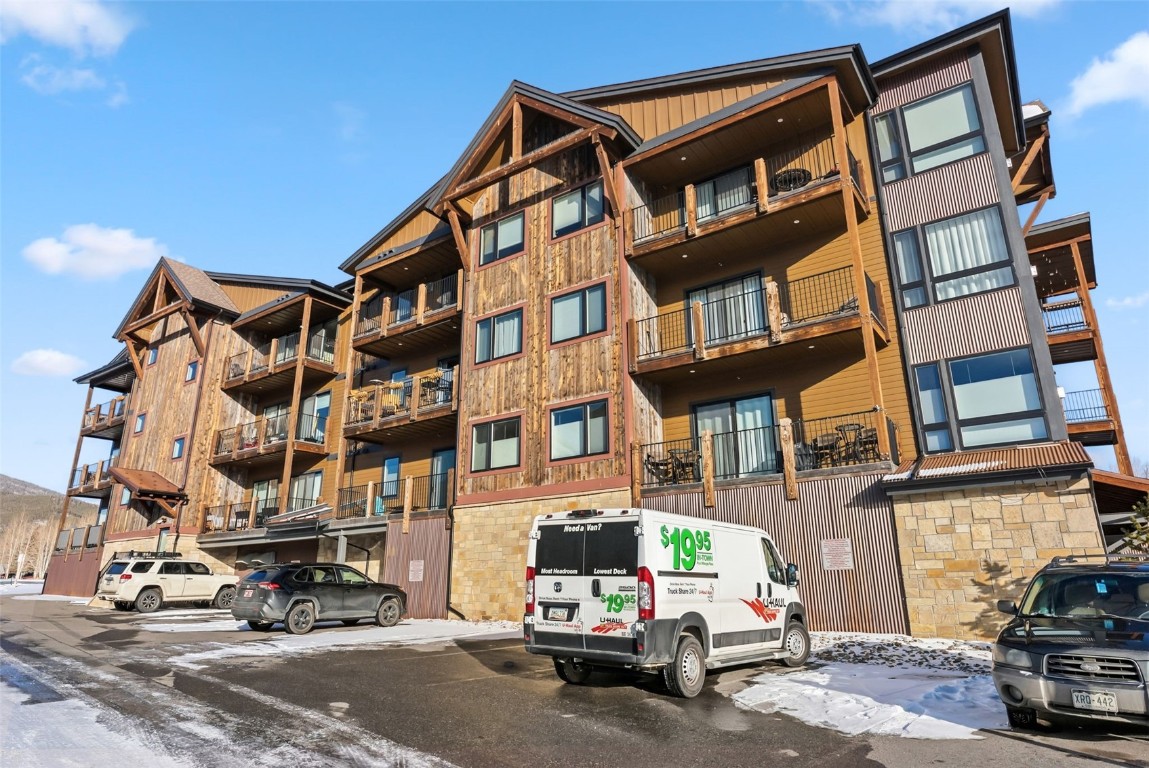 235 La Bonte Street, Unit 106 Dillon, CO 80435 - Photo 21 of 37 a car parked in front of a building