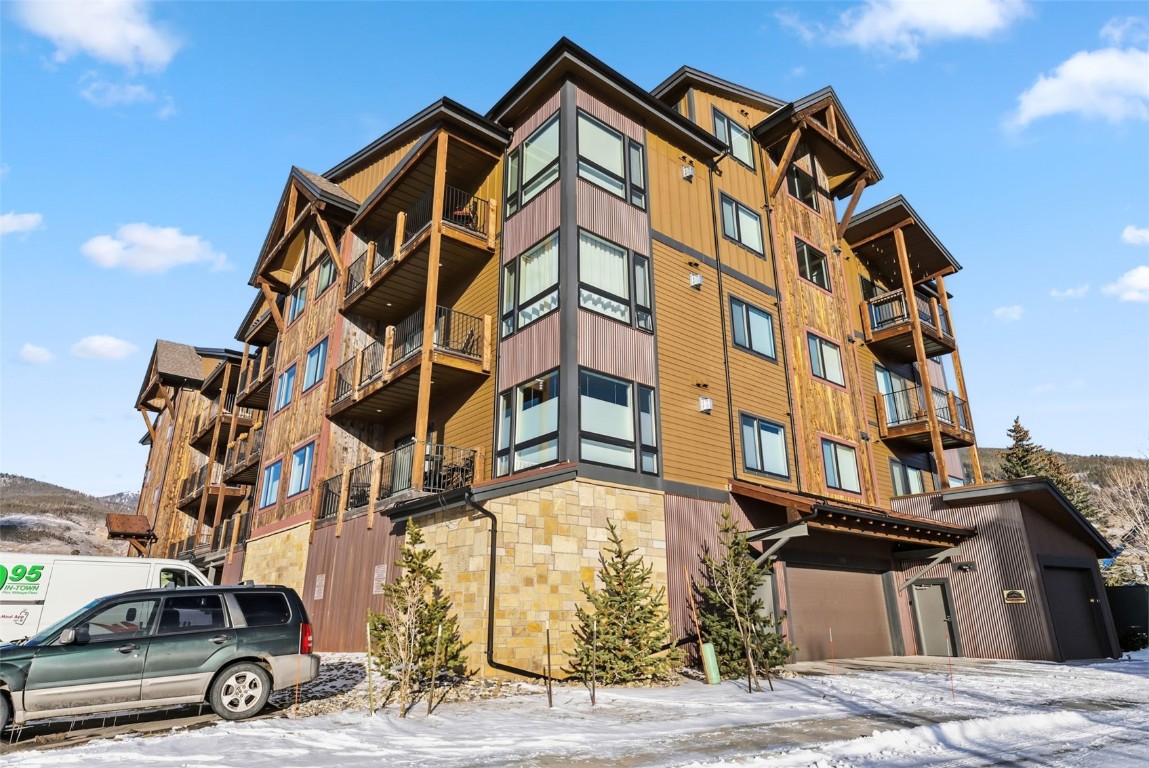 235 La Bonte Street, Unit 106 Dillon, CO 80435 - Photo 22 of 37 a car parked in front of a building