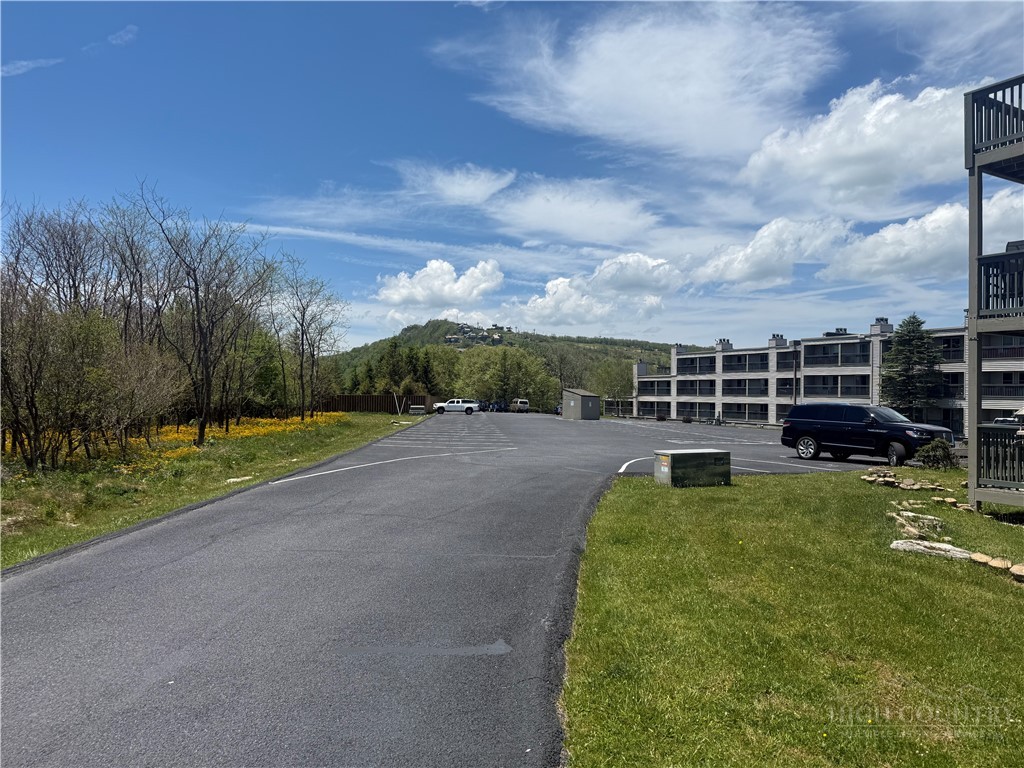301 Pinnacle Inn Road, Unit 1108 Banner Elk, NC 28604 - Photo 18 of 20