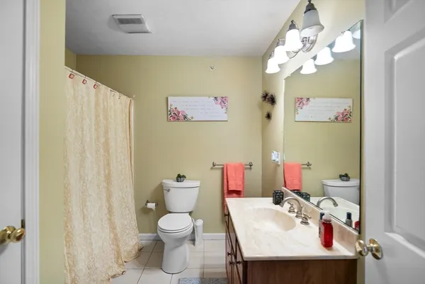 $699,999 | 107 Meadow Lane, Unit 107, Randolph, MA 02368