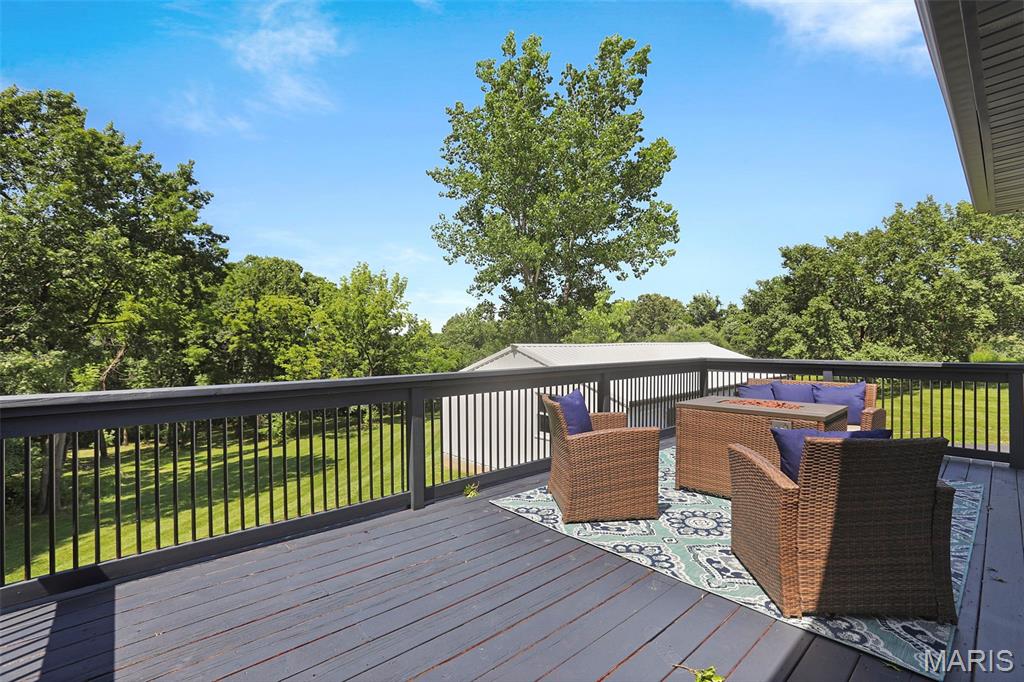 263 Old Highway 100 Villa Ridge, MO 63089 - Photo 34 of 49