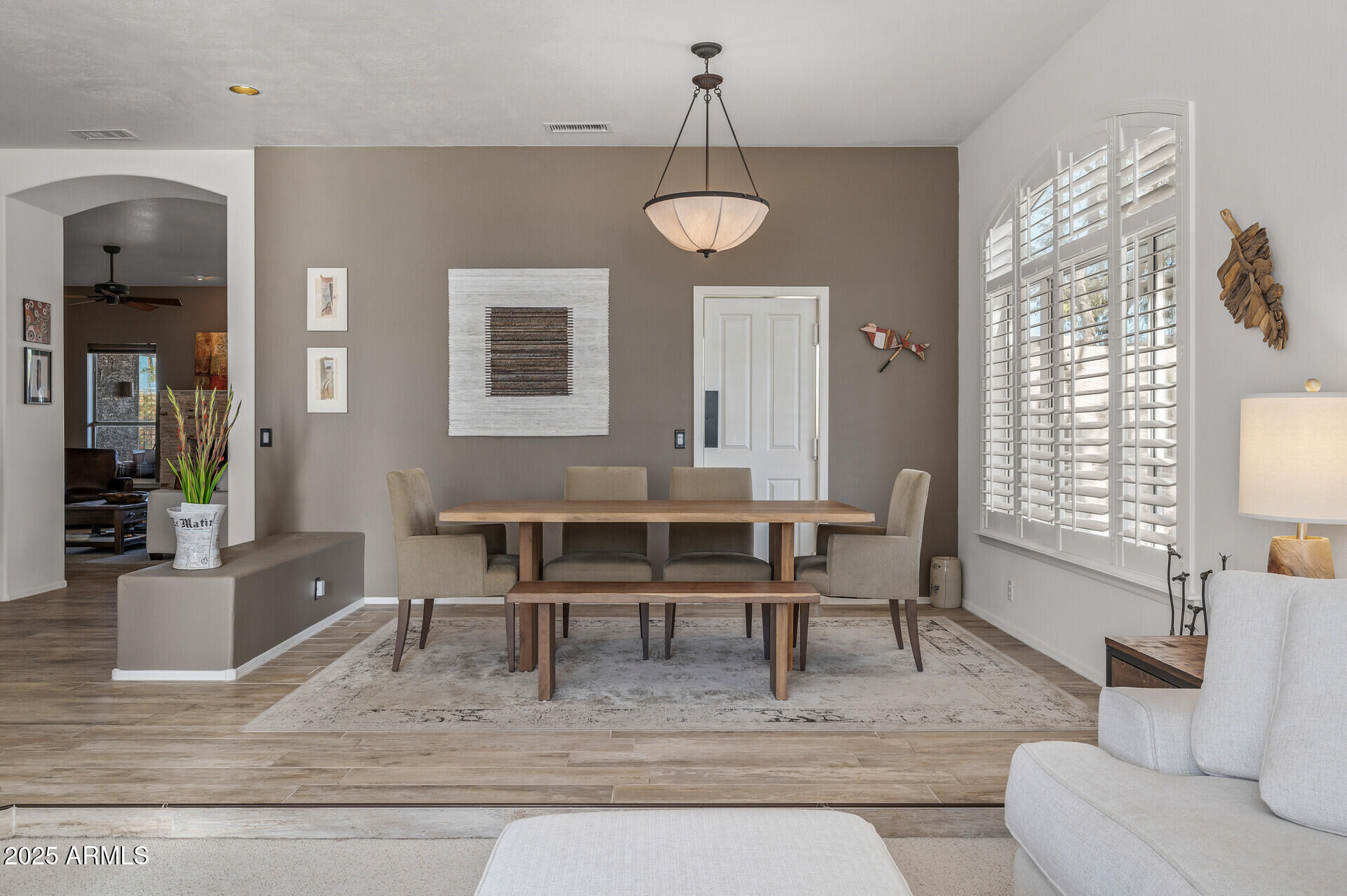 1626 East Kathleen Road Phoenix, AZ 85022 - Photo 13 of 47 a view of a dining room with furniture