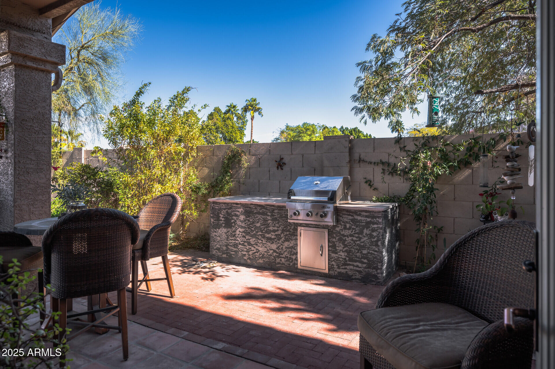 1626 East Kathleen Road Phoenix, AZ 85022 - Photo 45 of 47 Convenient Grill