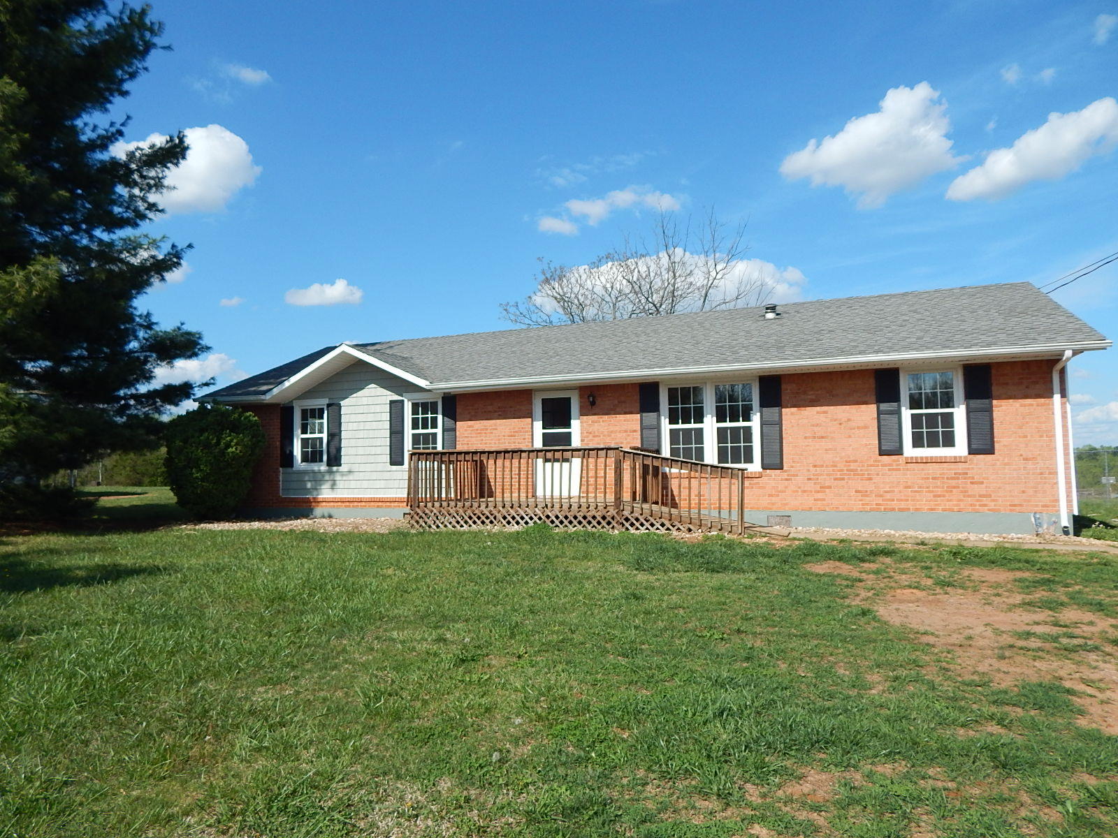 4734 Rucker Road Moneta, VA 24121 - Photo 3 of 37 DSCN4676