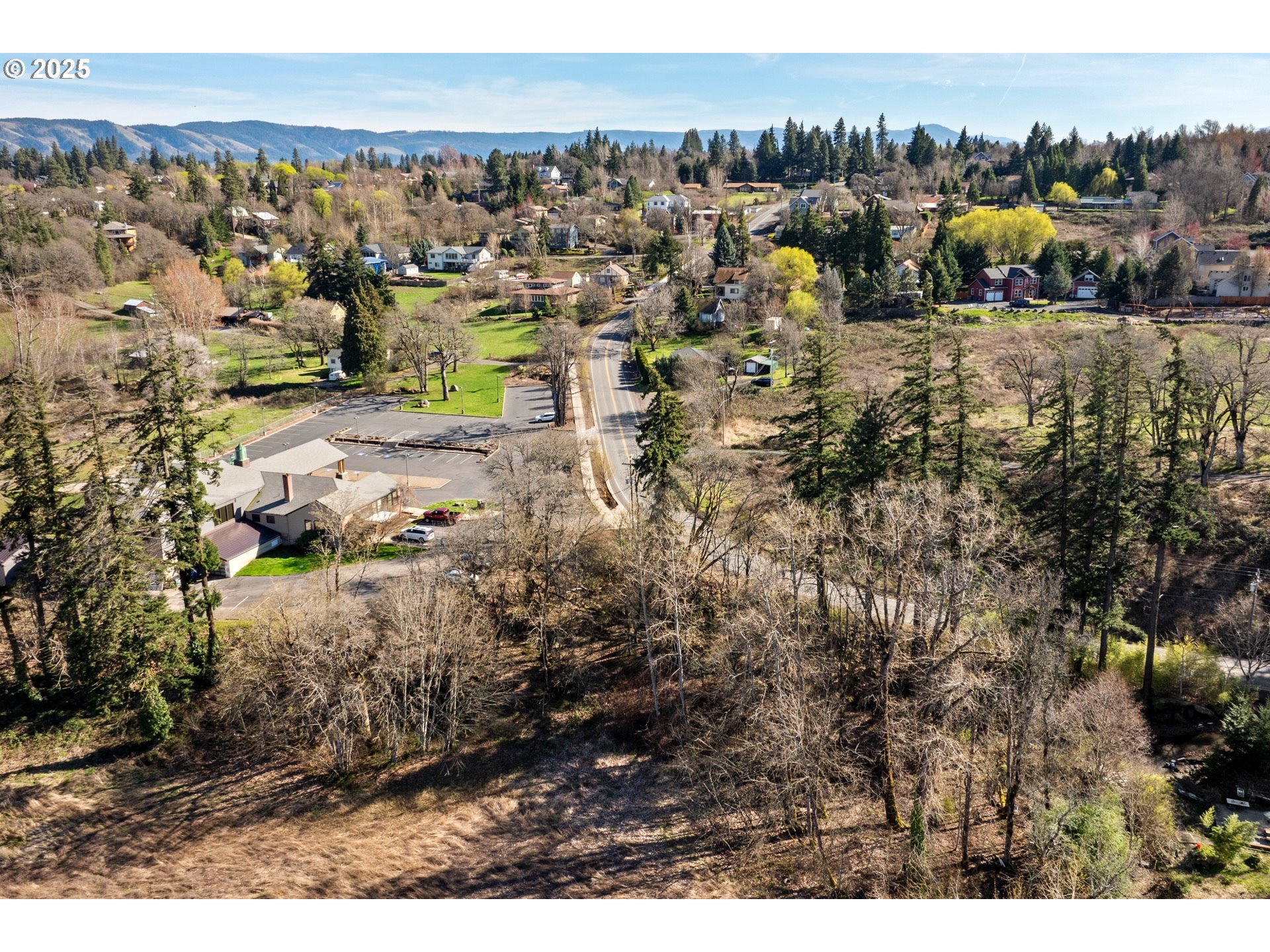 435 Frankton Road Hood River, OR 97031 - Photo 8 of 19