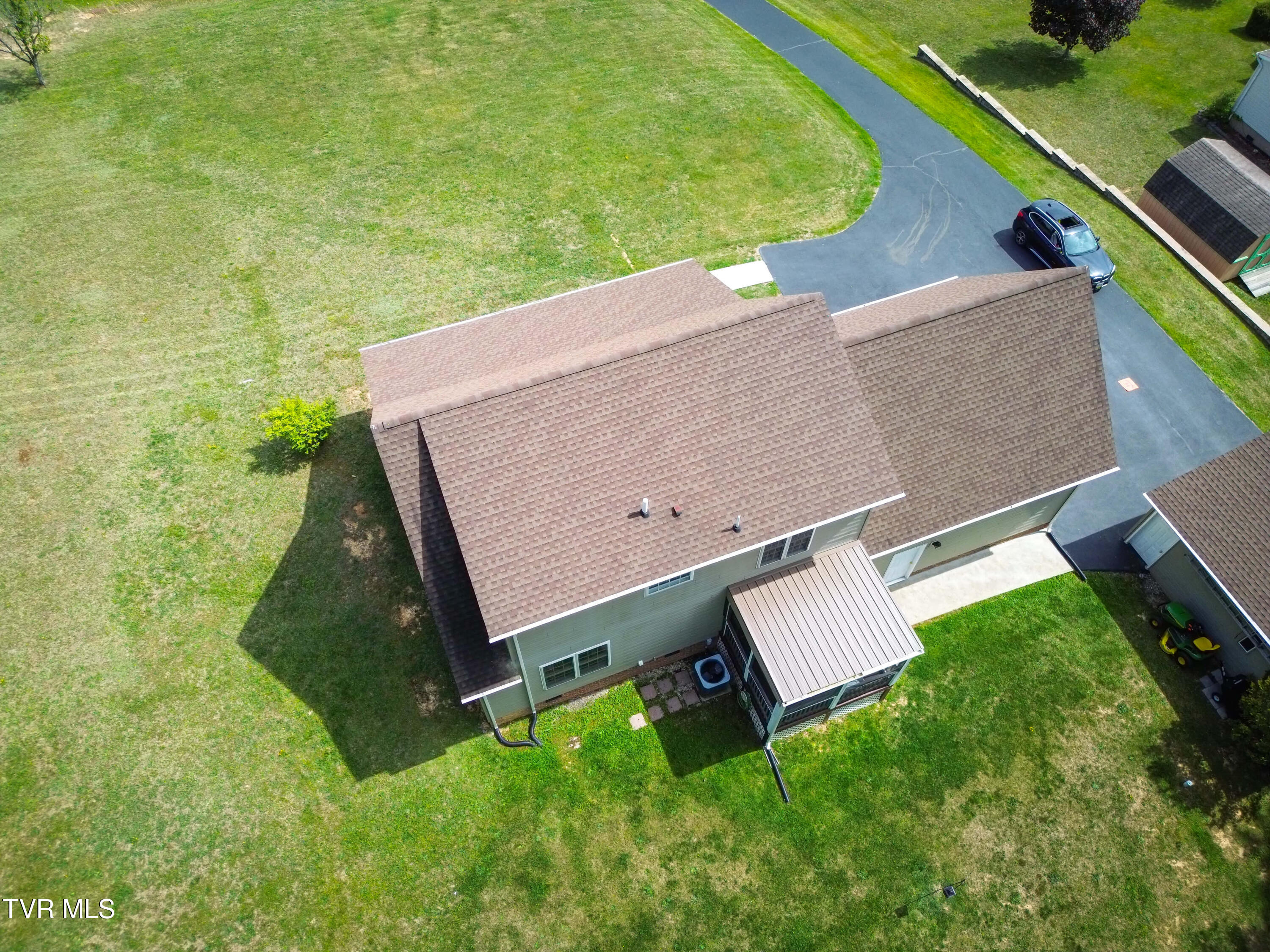 30221 Old Saltworks Road Meadowview, VA 24361 - Photo 10 of 45 Messenger_creation_909481B6-516F-4F1A-AF