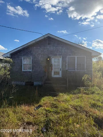 a backyard of a house