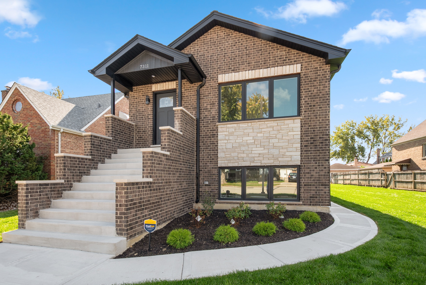 7311 West 58th Street Summit, IL 60501 - Photo 4 of 46