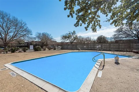 $135,000 | 1809 East Grauwyler Road, Unit 130, Irving, TX 75061