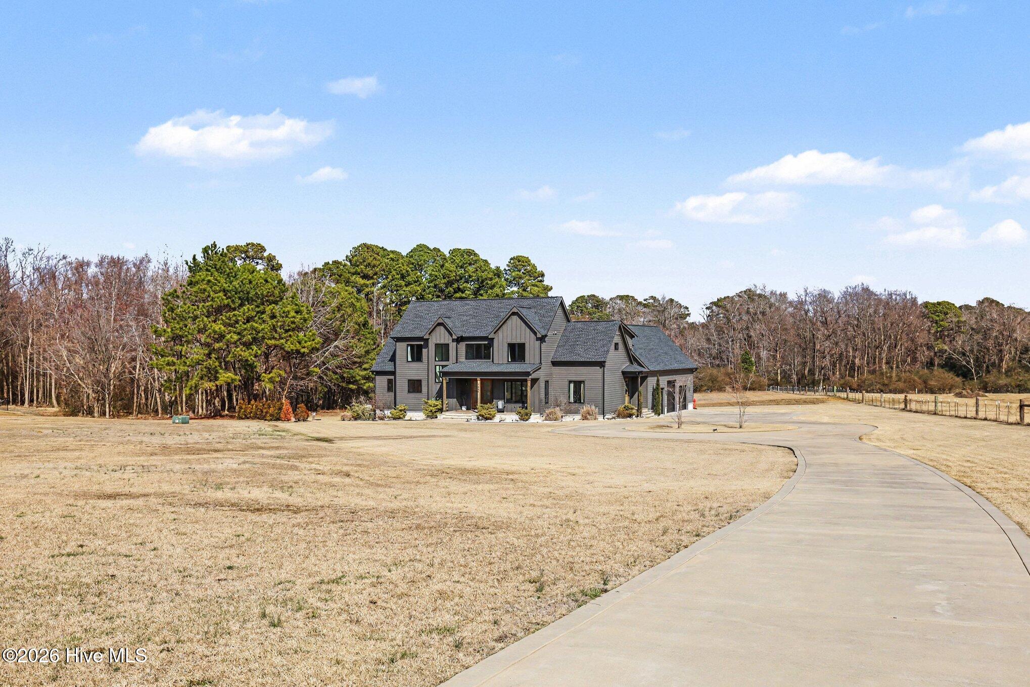 7839 Raleigh Road Benson, NC 27504 - Photo 41 of 46 041_file_2547