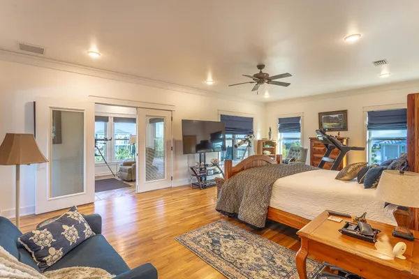 $1,300,000 | 150 Royster Drive, Crawfordville, FL 32327