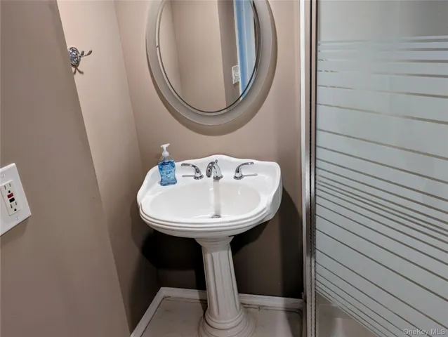 $605,000 | 139 Pine Neck Avenue, East Patchogue, NY 11772