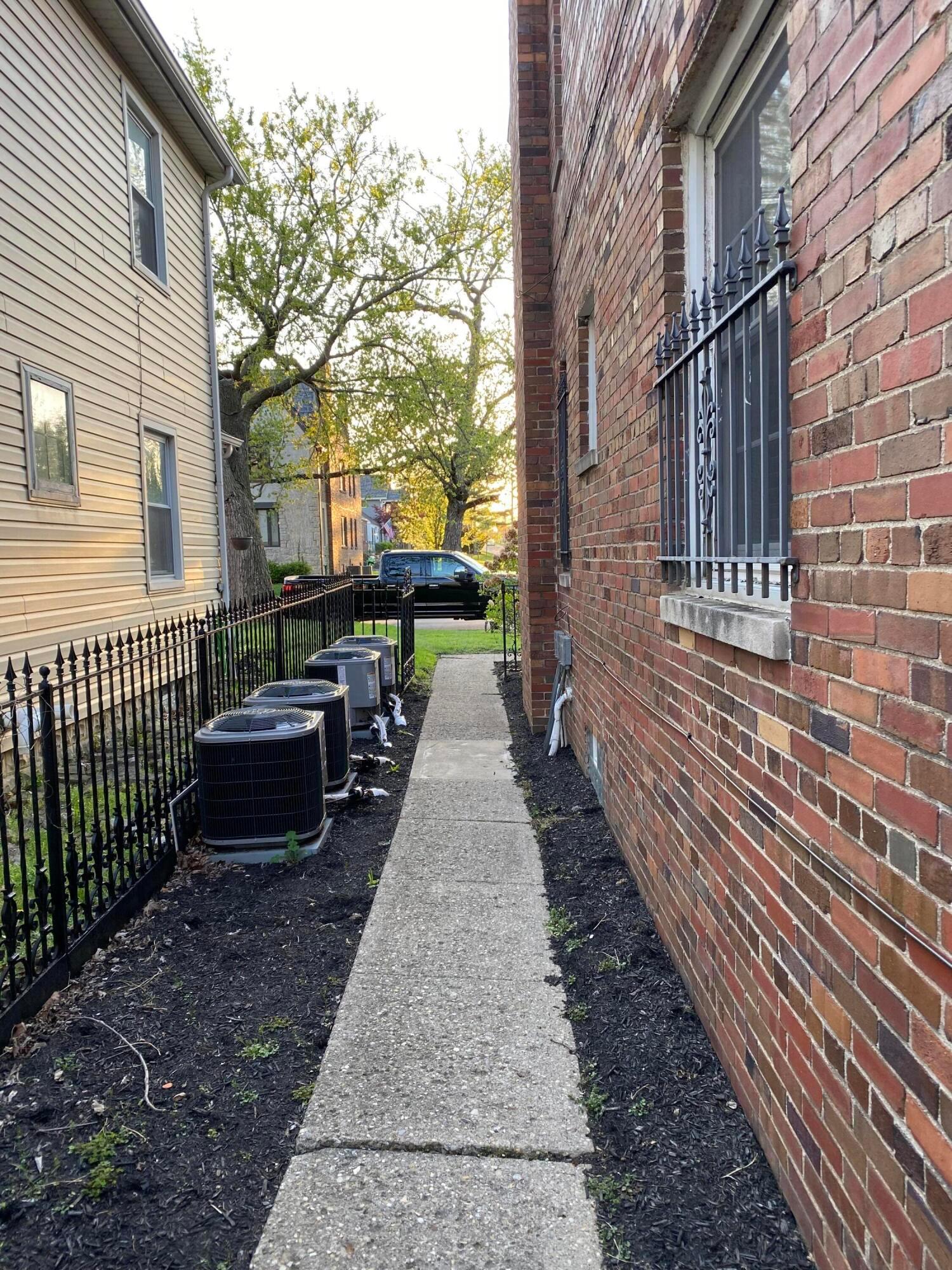 1426 Meadow Road Columbus, OH 43212 - Photo 16 of 17 60B551AB-7C26-4699-BEFA-40FA7779B403IMG_