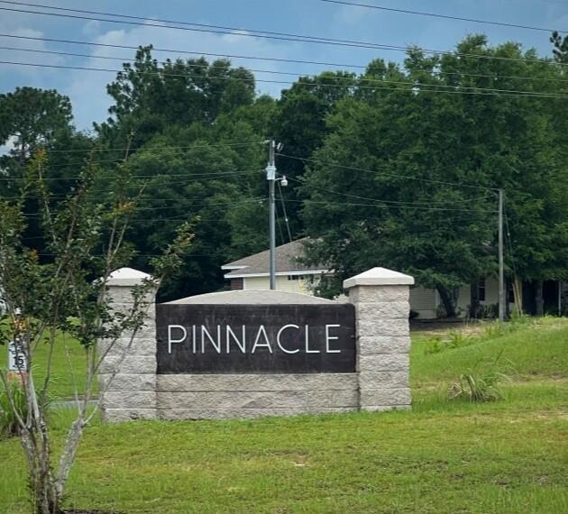 2804 Hogan Lane Crestview, FL 32539 - Photo 2 of 56 IMG_4514