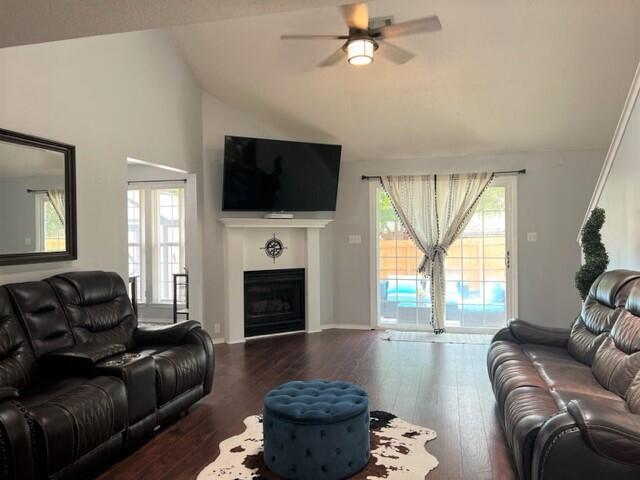 2804 Hogan Lane Crestview, FL 32539 - Photo 6 of 56 IMG_4405