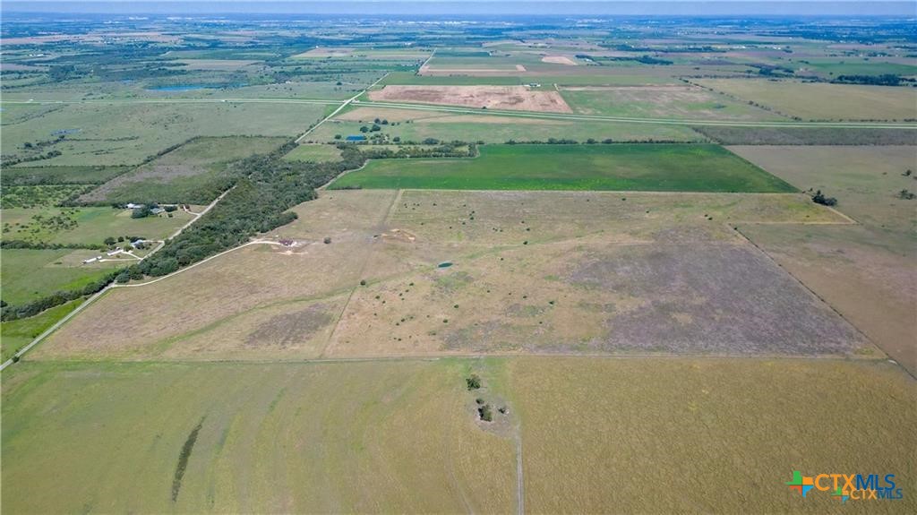 559 Bylerpool Road Kingsbury, TX 78638 - Photo 10 of 36 a view of a road with an ocean view
