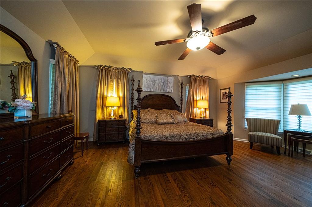 412 Fox Chapel Road Pittsburgh, PA 15238 - Photo 14 of 25 Gallery Image 14