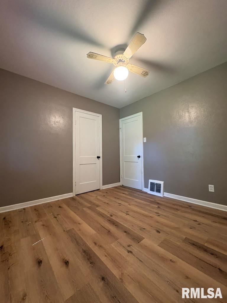 2216 East Lawrence Avenue Springfield, IL 62703 - Photo 11 of 24