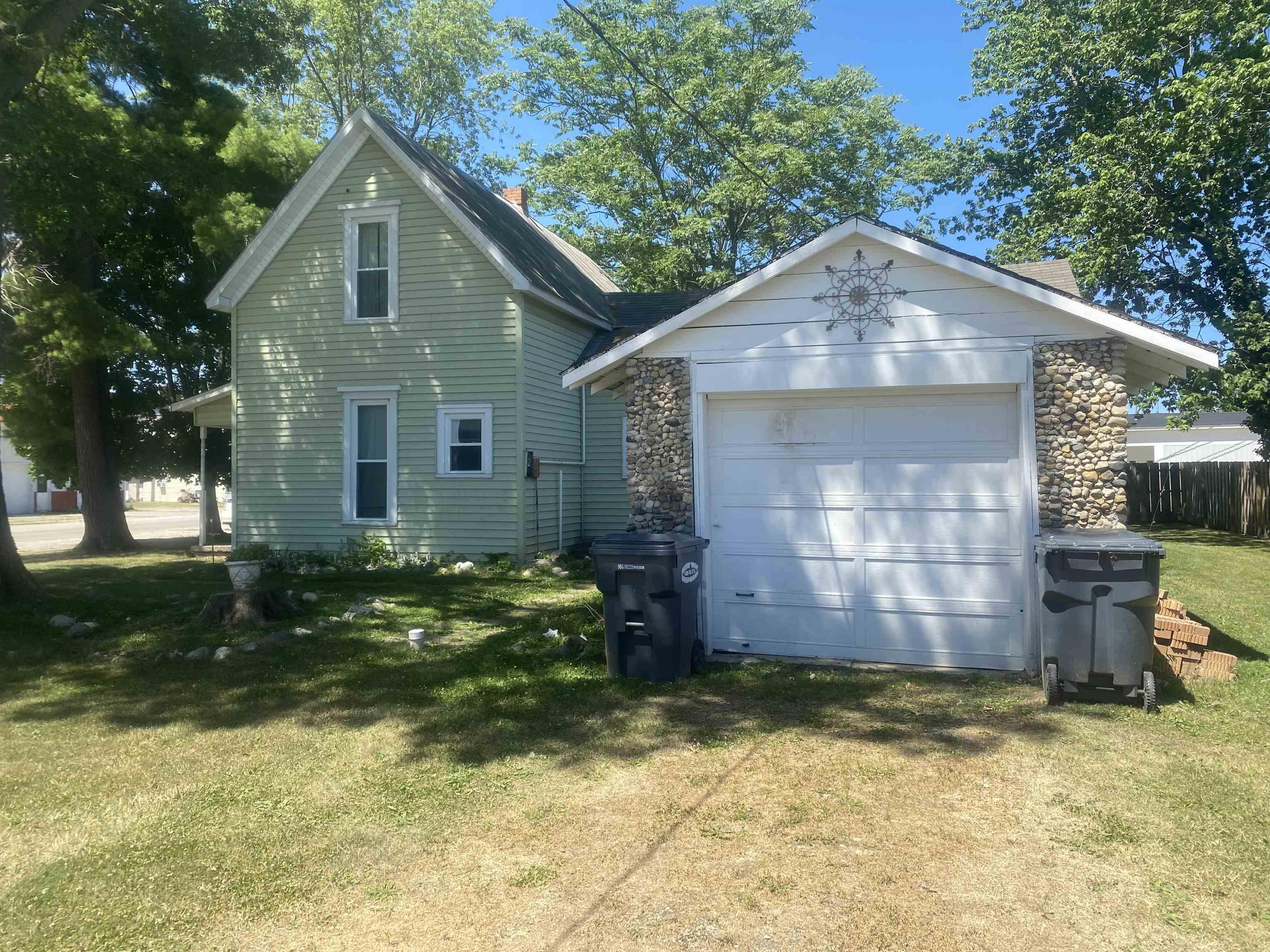 111 East 2nd Street Ridgeville, IN 47380 - Photo 3 of 19 Gallery Image 3