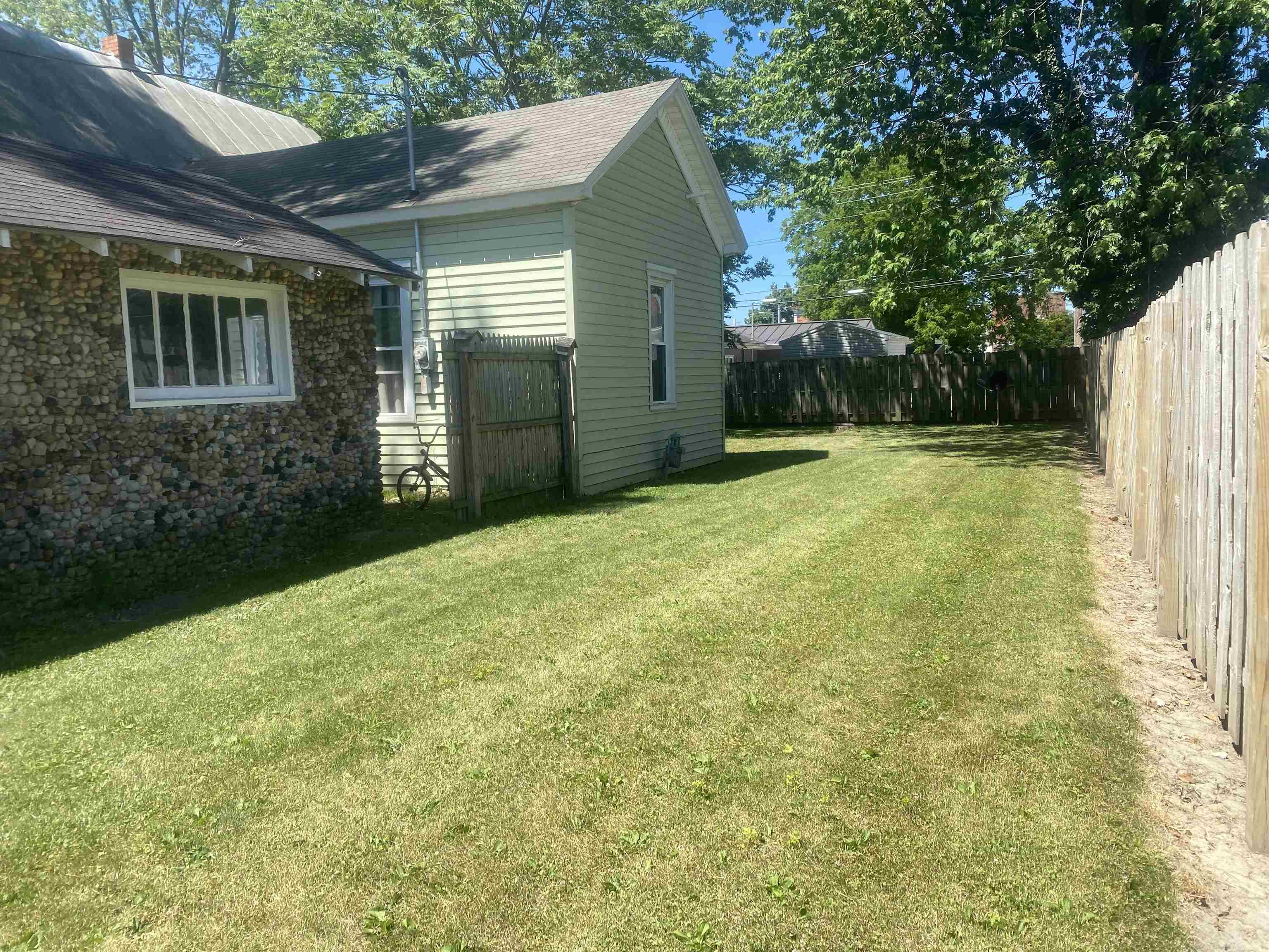 111 East 2nd Street Ridgeville, IN 47380 - Photo 4 of 19 Gallery Image 4
