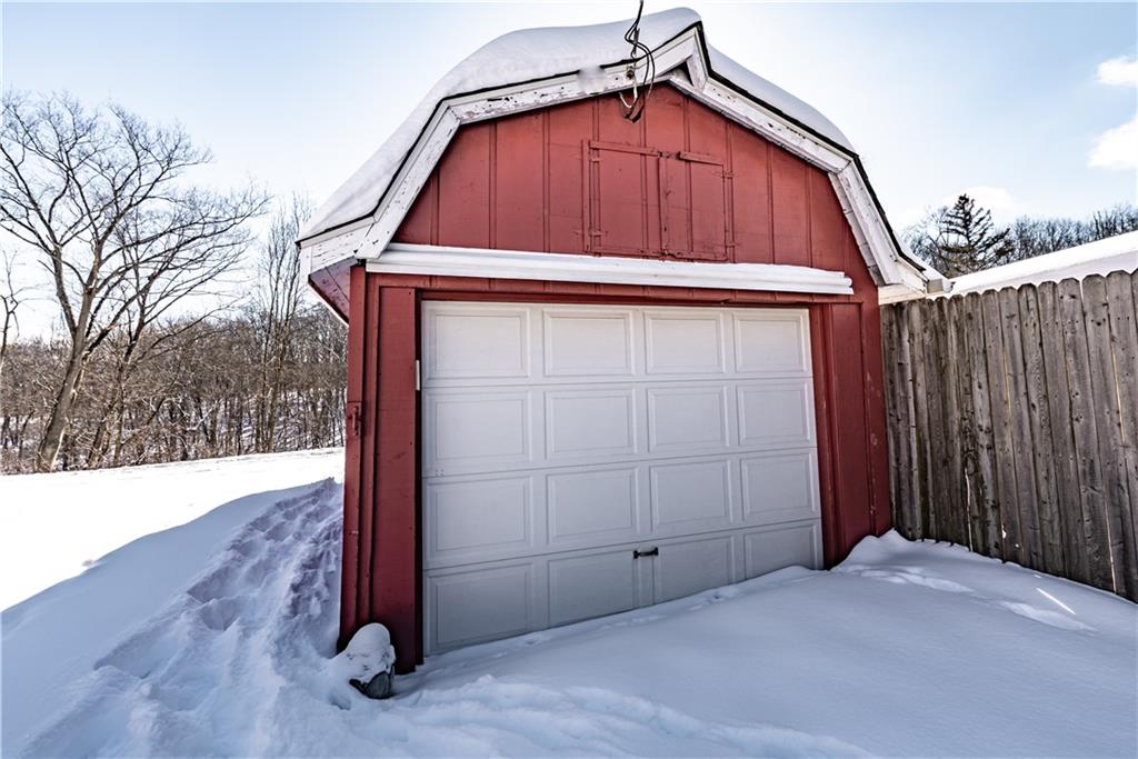 157 Seneca Drive Butler, PA 16001 - Photo 30 of 31 a backyard of a house
