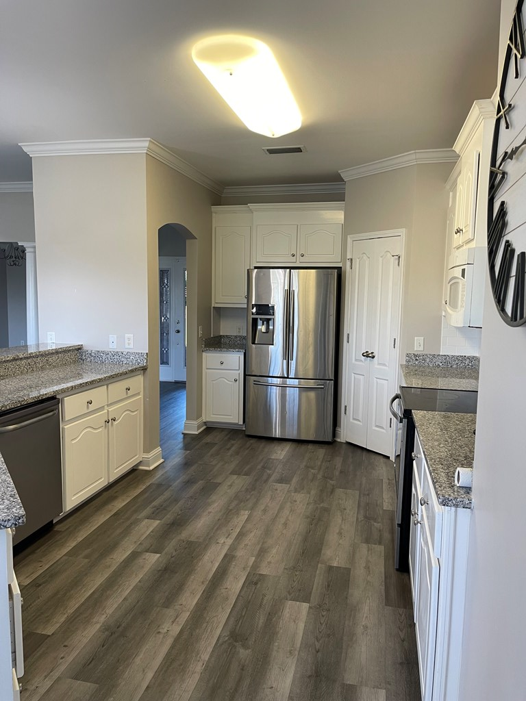 2441 Glen Lawrence Road Cowarts, AL 36321 - Photo 13 of 48