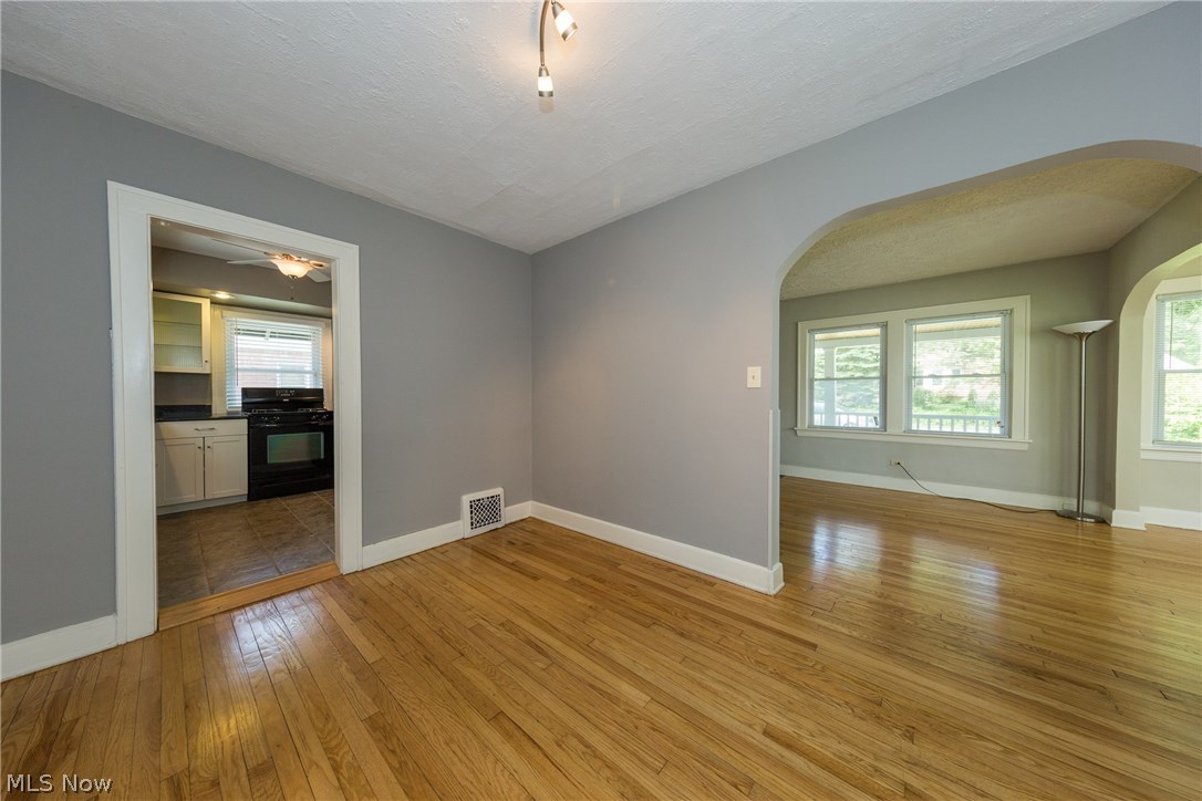 1491 Wilmar Road Cleveland, OH 44121 - Photo 9 of 35 Gallery Image 9