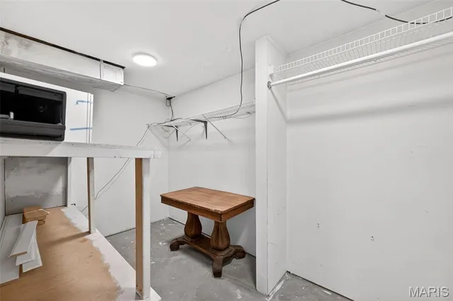 $375,000 | 79 Four Winds Drive, St. Peters, MO 63376